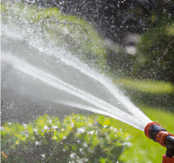 Поддръжка на поливна система