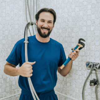 Водопроводчик Изток