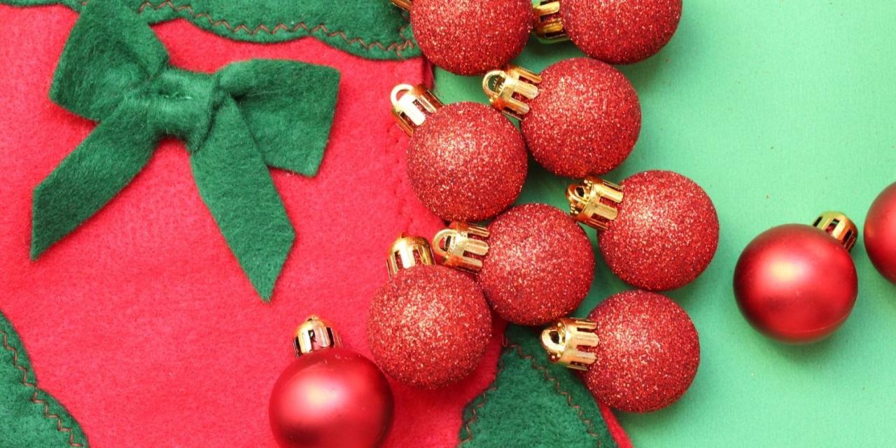 Защо червеното и зеленото са цветовете на Коледа? 4 120155 why are red and green the colors of christmas