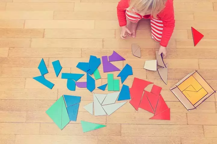 Оформете занаяти на динозавър саурус за деца