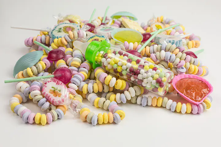 Едноминутна игра за деца Candy Or Fruit Loop Bracelets Едноминутна игра за деца Candy Or Fruit Loop Bracelets