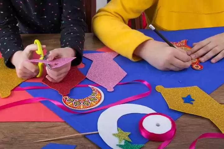 Топ 10 на Eid дейности за деца от всички възрасти 12 Изработка на фенери за Байрам