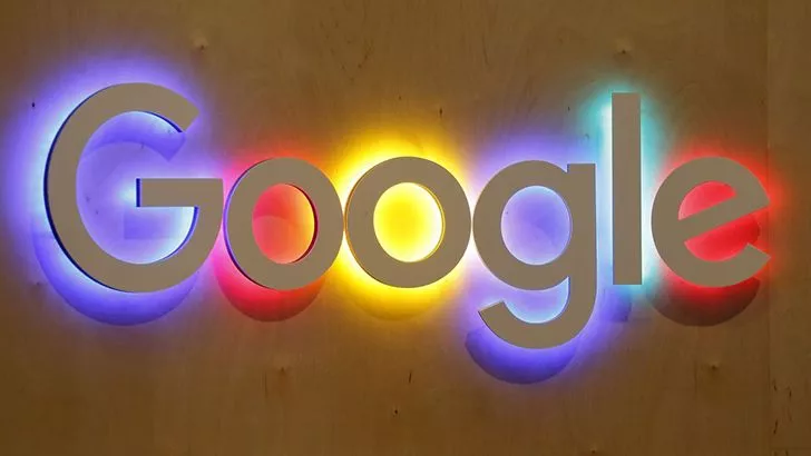 100 изненадващи технологични факта, които не знаете 142 Търсенията в Google достигат милиарди всеки месец.