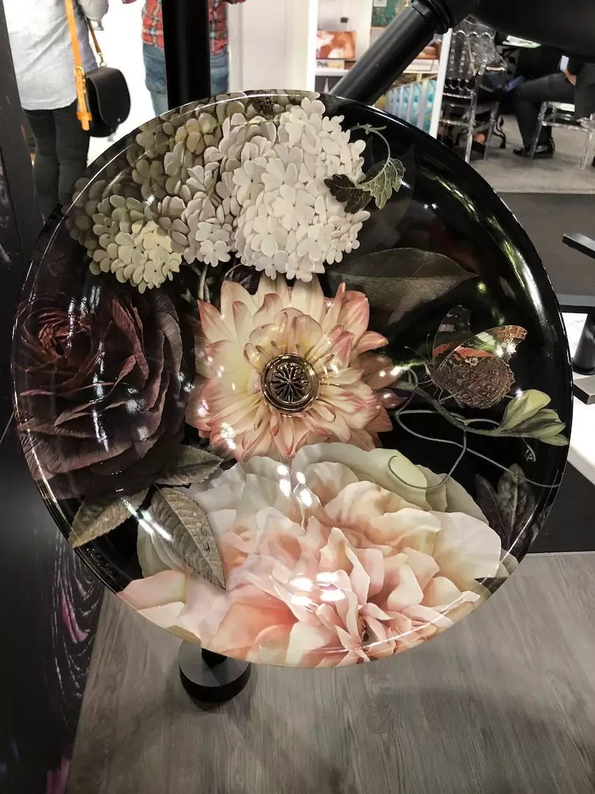 Невероятни дизайни на мивки за баня, които ще ви харесат 23 Кръгла мивка Dutchmaster Midnight Floral Carillon®