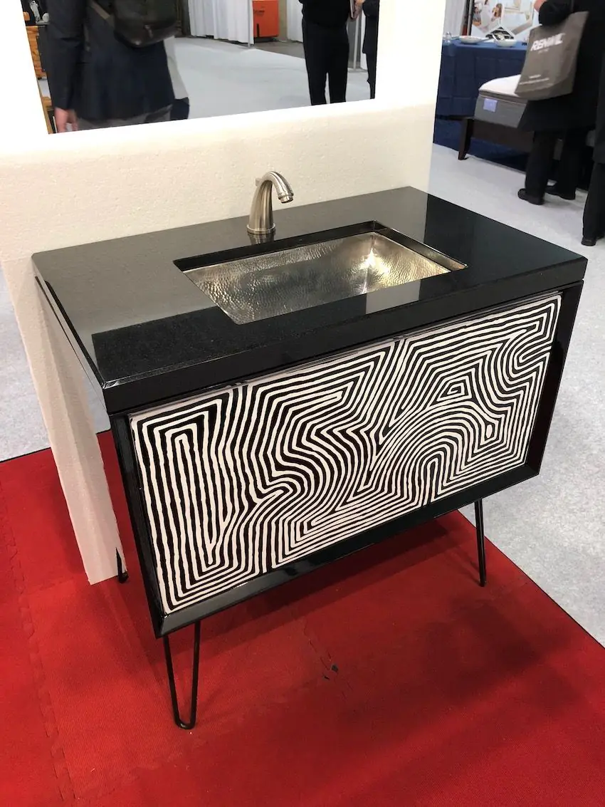 Невероятни дизайни на мивки за баня, които ще харесате 35 Кръгла мивка Dutchmaster Midnight Floral Carillon®